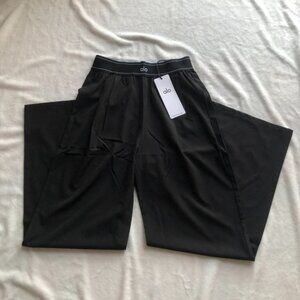 ALO Yoga Women's Black Wide-Leg Trousers